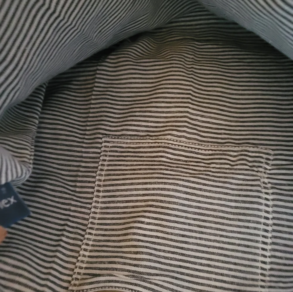 Chloe & Lex Distressed Brown Leather Large Shoulder Bag - Picture 8 of 10